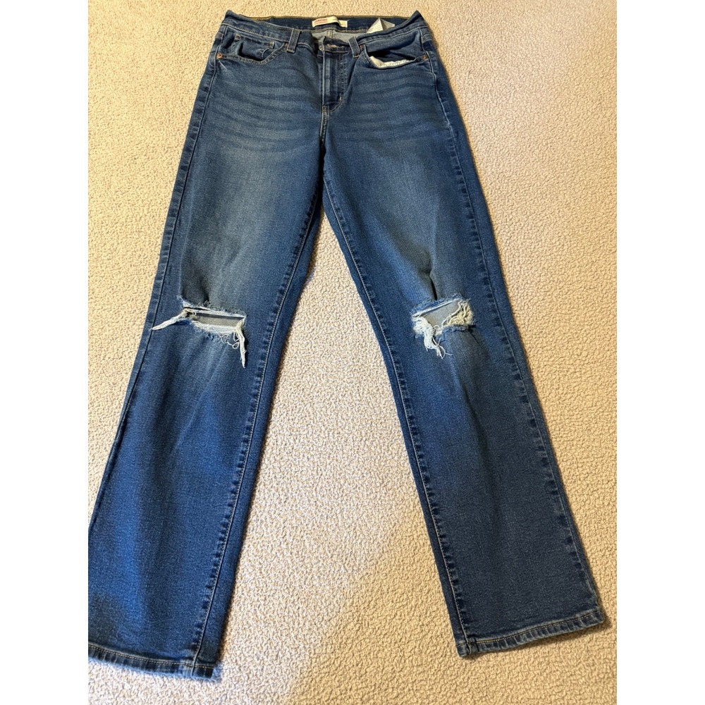 Signature By Levis Strauss Hertiage Easy Straight Distressed Denim Jeans Size 6